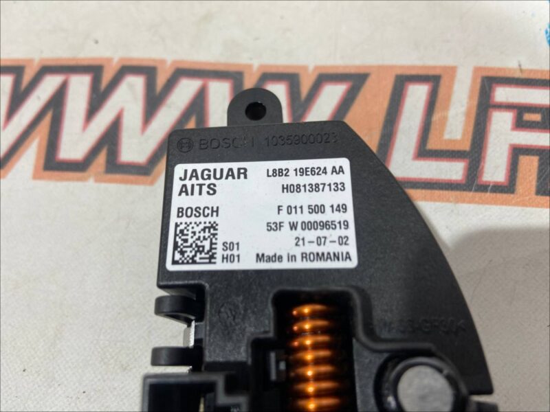 LR131038 Heater module-control Land Rover Discovery 5 L462 (2017-) USED cost 70 € in stock 1 pcs.