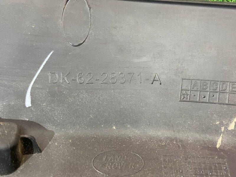 LR136801 Wheel arch fender molding rear left Range Rover Sport L494 Used - Image 15