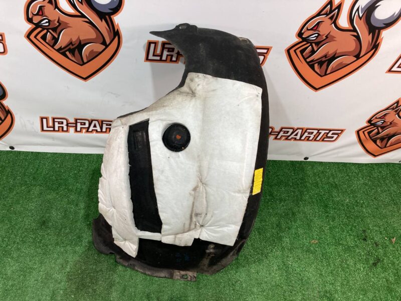 LR177927 Front right mudguard (rear part) Range Rover Sport L494 (2014-2022) Used cost 100 € in stock 1 pcs.