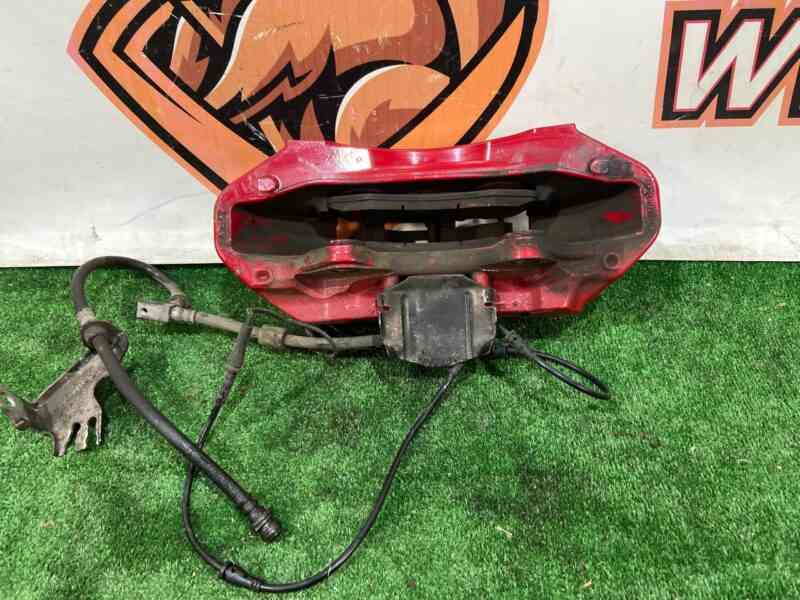 LR139244 Caliper front left red Range Rover Sport L494 (2014-2022) used cost 400 € in stock 1 pcs.