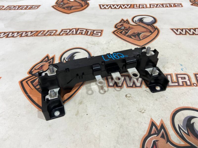 LR140274 Used voltage converter holder Land Rover Discovery 5 L462 (2017-) cost 110 € in stock 1 pcs.