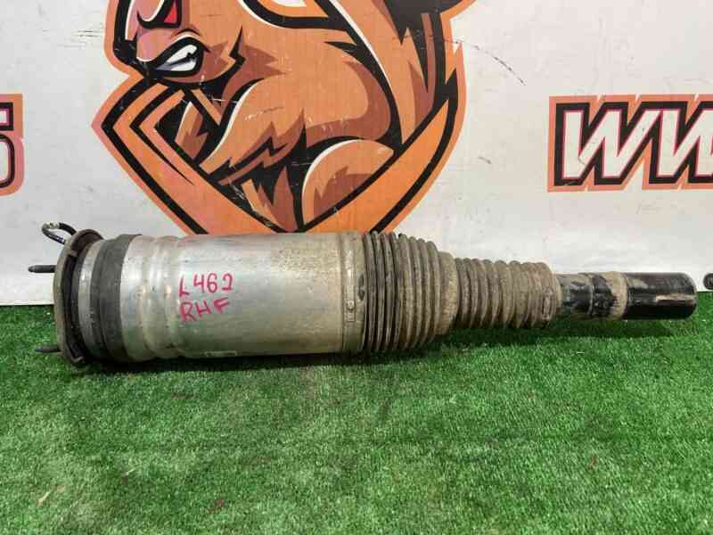 LR142074 Front right shock absorber Land Rover Discovery 5 L462 (2017-) used cost 330 € in stock 1 pcs.