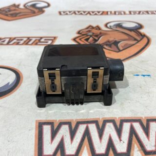 LR142569 Active cruise control radar Land Rover Discovery 5 L462 (2017-) used cost 500 € in stock 1 pcs.