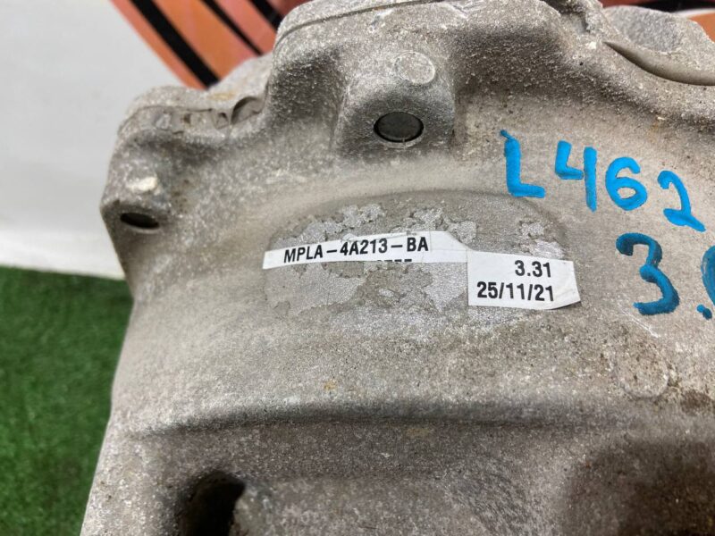 LR143206 Rear reducer 3.31 Land Rover Discovery 5 L462 (2017-) used cost 800 € in stock 1 pcs.
