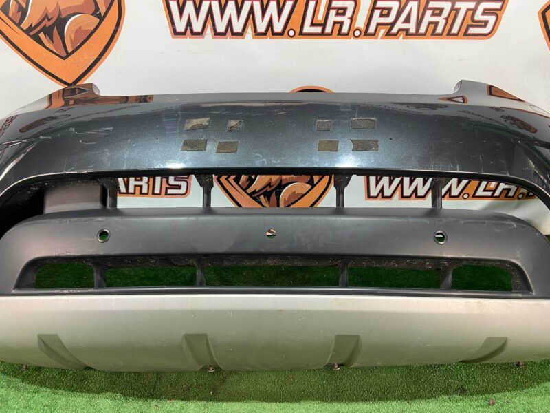 LR143292 Front bumper assembly Land Rover Discovery 5 L462 (2017-) used cost 2 350 € in stock 1 pcs.
