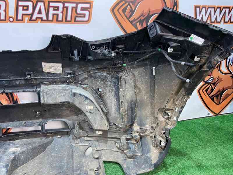LR143292 Front bumper assembly Land Rover Discovery 5 L462 (2017-) used cost 2 350 € in stock 1 pcs.