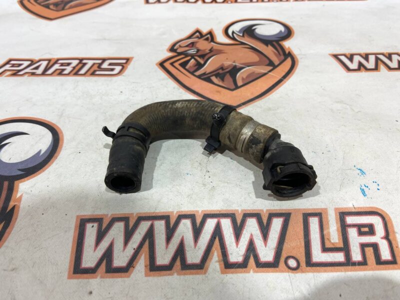 LR144619 Used oil cooler hose Land Rover Discovery 5 L462 (2017-) cost 30 € in stock 1 pcs.
