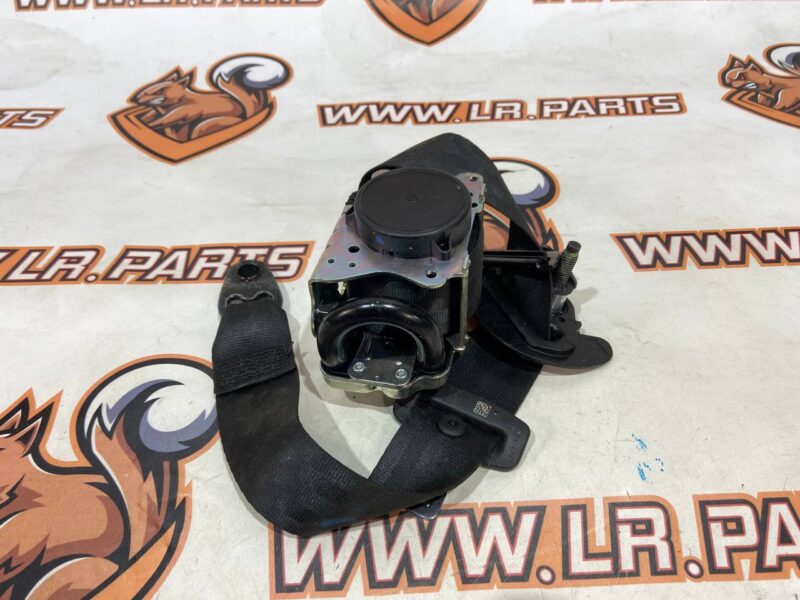 LR155098 Front left seat belt Land Rover Discovery 5 L462 (2017-) Used cost 70 € in stock 1 pcs.