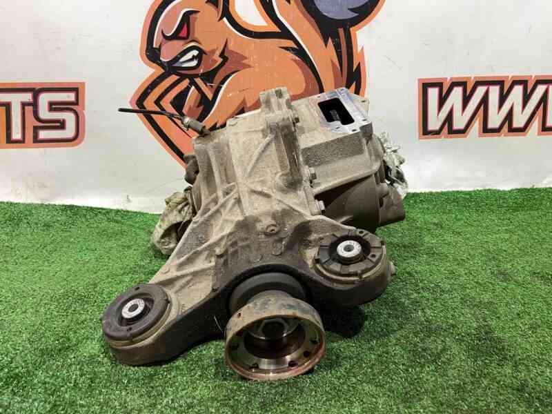 LR161857 Rear differential 3.21 with lock for Range Rover Sport L494 (2014-2022) Used cost 1 300 € in stock 1 pcs.