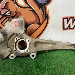 LR162785 Steering knuckle (pin) front left Land Rover Discovery 5 L462 (2017-) used cost 500 € in stock 1 pcs.