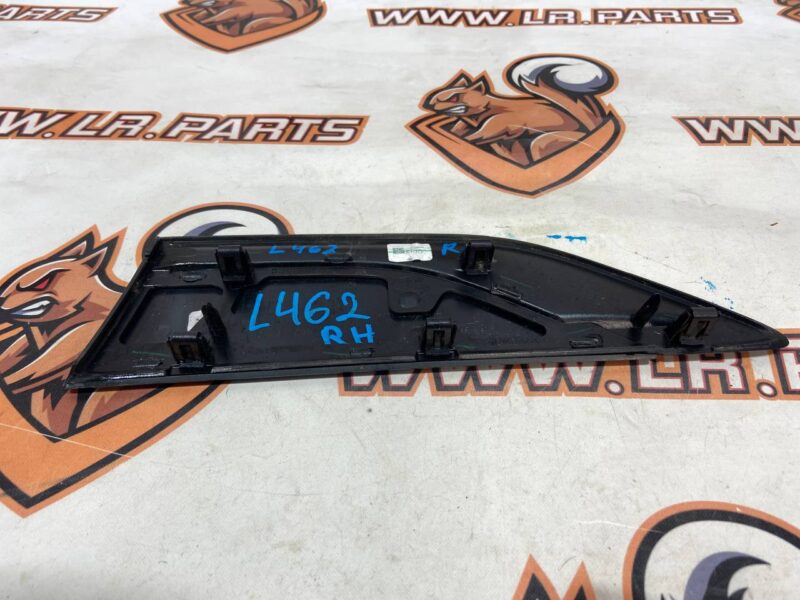 LR164409 Wing molding right Land Rover Discovery 5 L462 (2017-) used cost 75 € in stock 1 pcs.