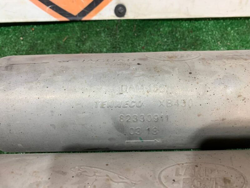 T4A13539 Pipe 3.0 exhaust intermediate Jaguar F-Pace X761 (2017-) used cost 130 € in stock 1 pcs.