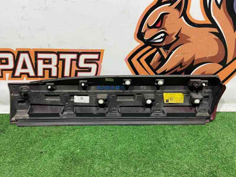 T4A13648LML Rear left door molding Jaguar F-Pace X761 (2017-) used cost 60 € in stock 3 pcs.