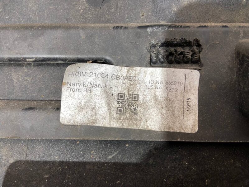 T4A3495LML Front right door molding Jaguar F-Pace X761 (2017-) Used - Image 12