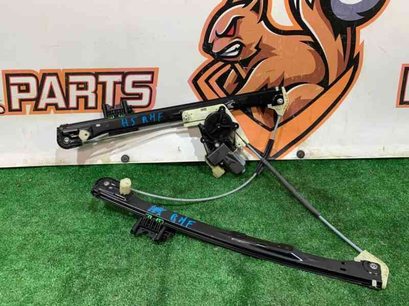 T4K1044 Front right window regulator Jaguar I-Pace (2018-) USED cost 100 € in stock 4 pcs.
