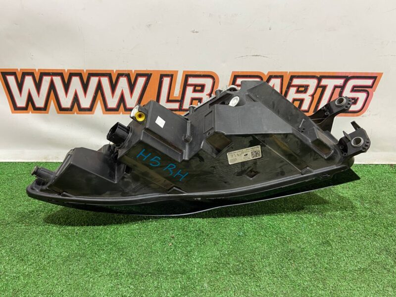 T4K11258 Headlight right Jaguar I-Pace (2018-) used cost 750 € in stock 1 pcs.