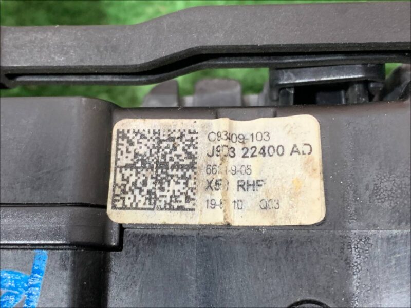 T4K15581 External front right door handle Jaguar I-Pace (2018-) USED cost 100 € in stock 6 pcs.