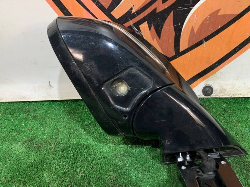 T4K4172 External right mirror assembly Jaguar I-Pace (2018-) Used cost 500 € in stock 3 pcs.