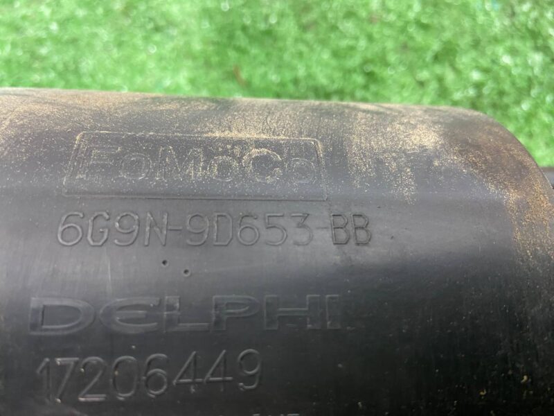 LR003486 Gasoline vapor absorber Jaguar F-Pace X761 (2017-) used cost 25 € in stock 1 pcs.