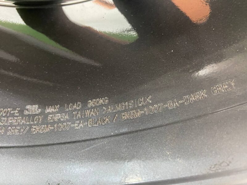LR039141 Wheel disk Technical Grey 9.5 x 22" 5x120 ET 49 Range Rover L405 (2013-2021) Used" cost 500 € in stock 2 pcs.