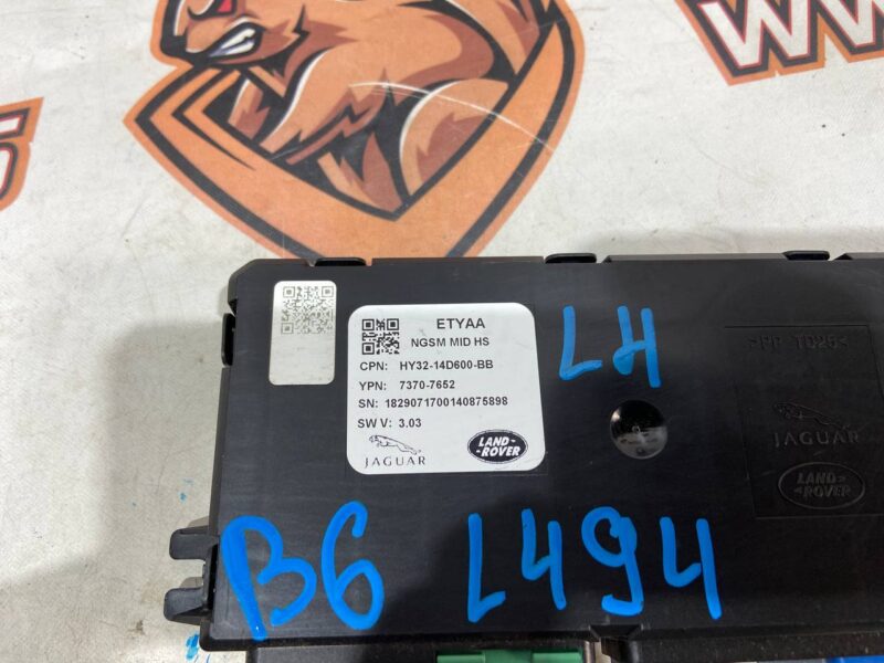 LR081329 Front seat control unit Range Rover Sport L494 (2014-2022) USED - Image 12