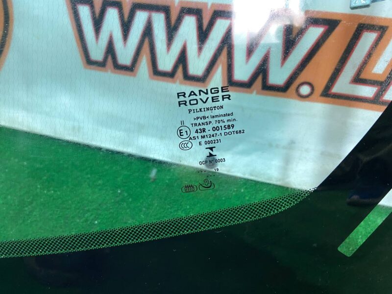 LR098862 Windshield Range Rover Sport L494 (2014-2022) Used - Image 25