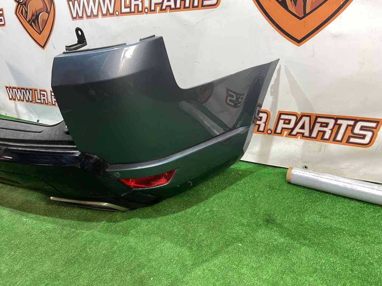 LR098889 Rear bumper 2018- complete assembly set Range Rover Sport L494 (2014-2022) Used - Image 26