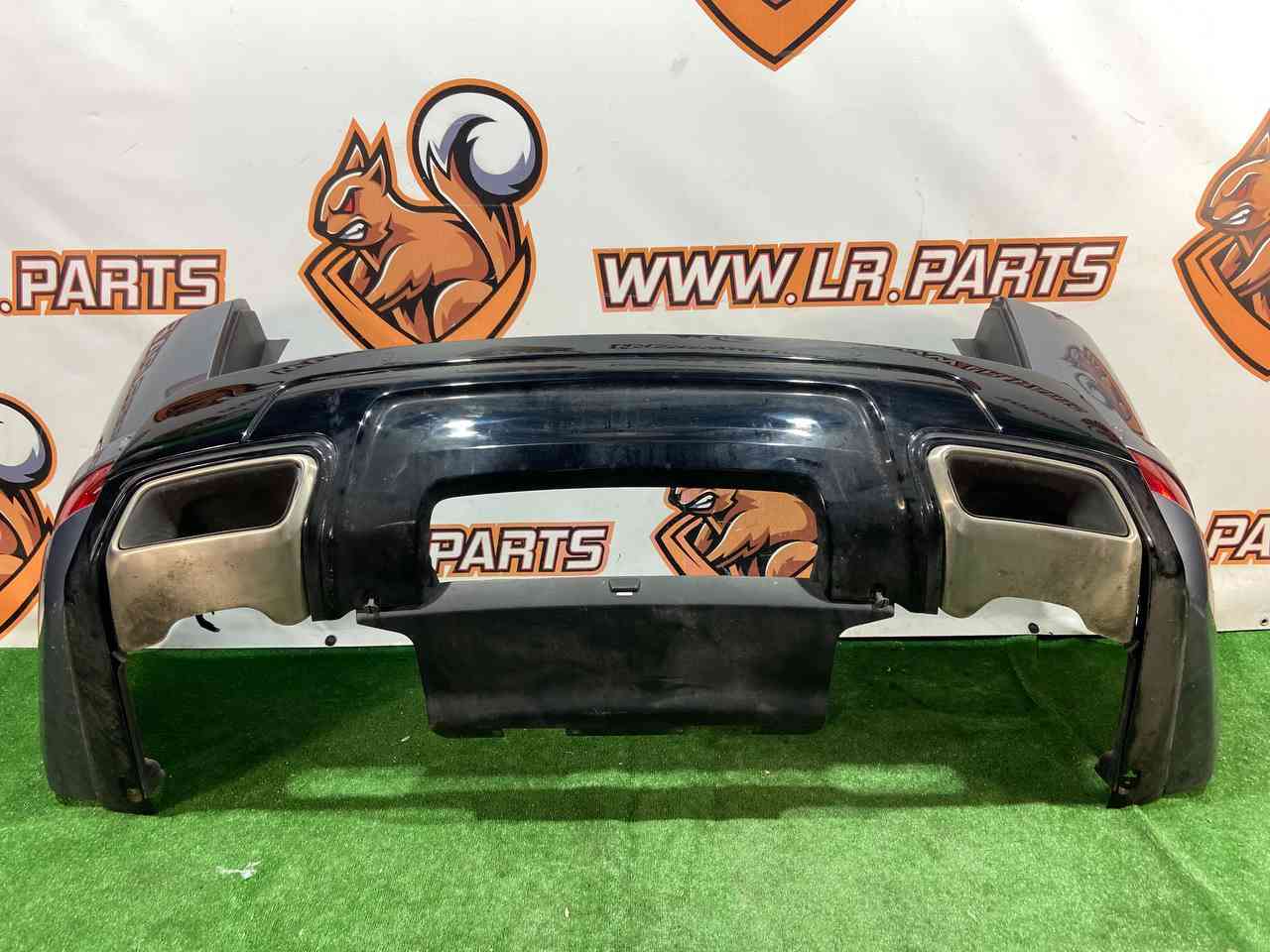 LR098889 Rear bumper 2018- complete assembly set Range Rover Sport L494 (2014-2022) Used - Image 27