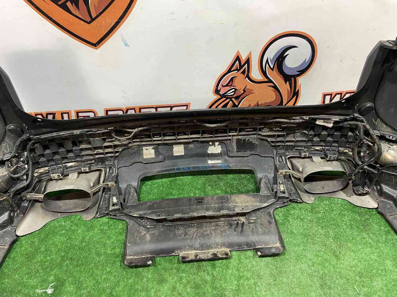LR098889 Rear bumper 2018- complete assembly set Range Rover Sport L494 (2014-2022) Used - Image 30