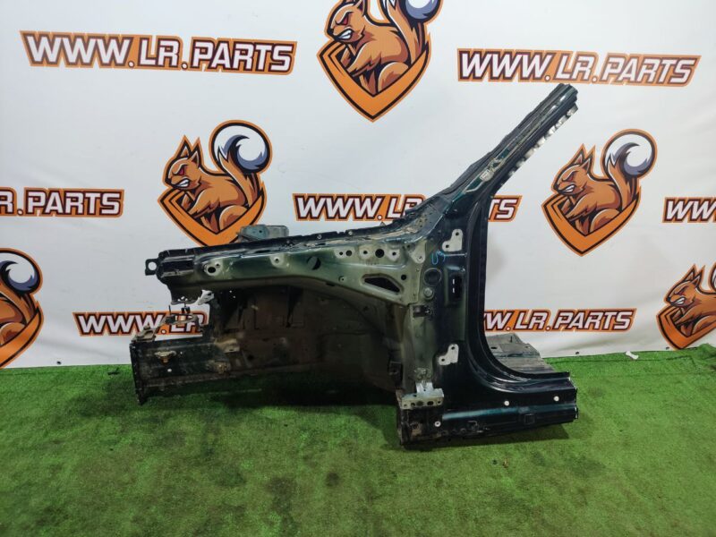 LR111046 Front Left Quarter Panel Range Rover L405 (2013-2021) Used cost 500 € in stock 2 pcs.