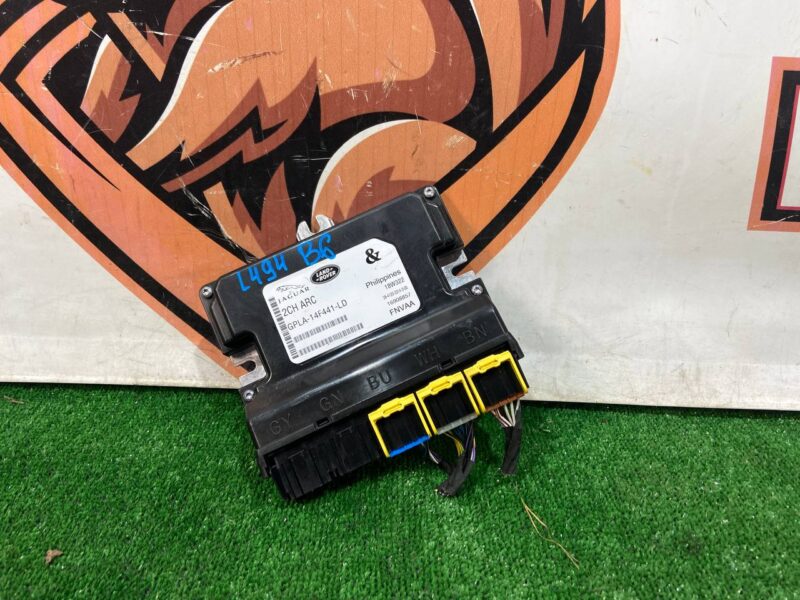 LR111476 Used active stabilizer control unit Range Rover L405 (2013-2021) cost 100 € in stock 2 pcs.