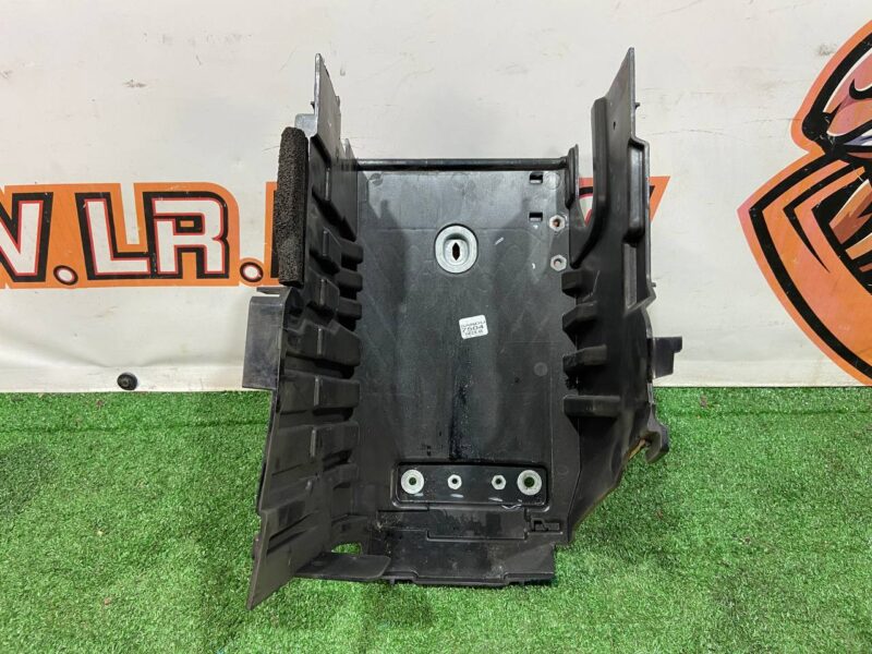 LR114224 Battery Case Land Rover Discovery Sport L550 (2015-) Used cost 50 € in stock 5 pcs.
