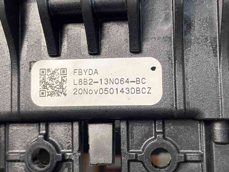 LR129184.1 Electronic switch box Land Rover Discovery Sport L550 (2015-) used cost 150 € in stock 1 pcs.