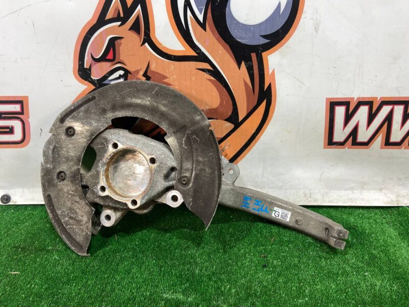 T2H25263 Steering knuckle (trunnion) front left Jaguar XF X260 (2015-) USED cost 250 € in stock 1 pcs.