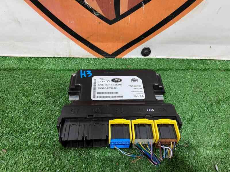 T2H9897 Adaptive Damping Module Jaguar F-Pace X761 (2017-) Used cost 180 € in stock 2 pcs.
