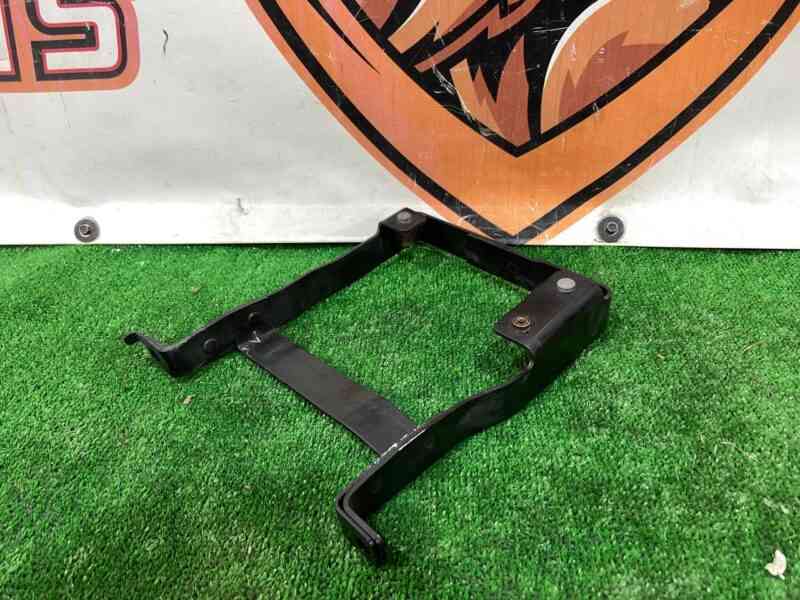 T4A13791 Active cruise control radar bracket Jaguar F-Pace X761 (2017-) Used cost 70 € in stock 2 pcs.