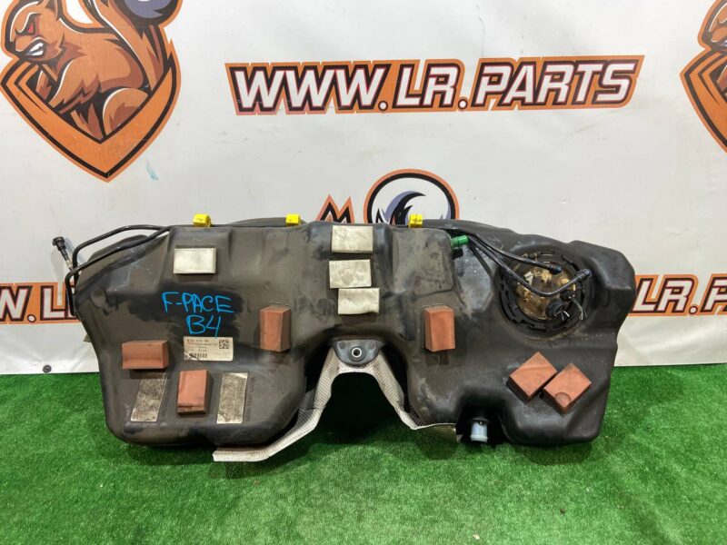 T4A4238 Fuel tank plastic 3.0TD Jaguar F-Pace X761 (2017-) used cost 350 € in stock 1 pcs.