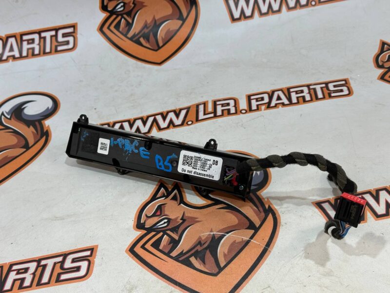 T4K10105 Gear shift module Jaguar I-Pace X590 (2018-) Used cost 300 € in stock 1 pcs.