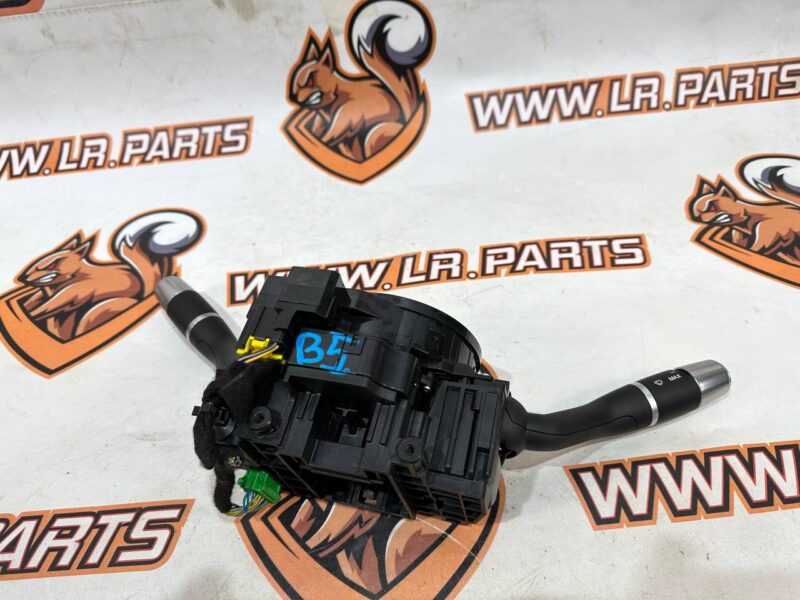 T4K11136 Steering column switch assembly Jaguar I-Pace X590 (2018-) USED cost 250 € in stock 2 pcs.