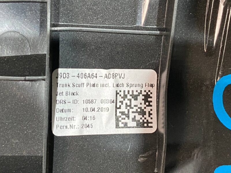 T4K1235PVJ Rear trunk panel trim Jaguar I-Pace (2018-) Used cost 100 € in stock 4 pcs.