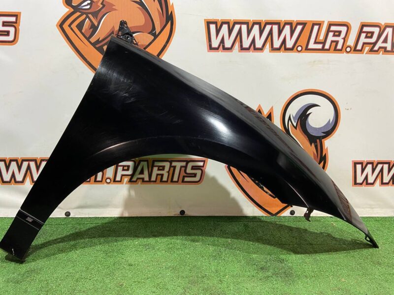 T4K12848LML Front right wing Jaguar I-Pace X590 (2018-) Used cost 250 € in stock 5 pcs.