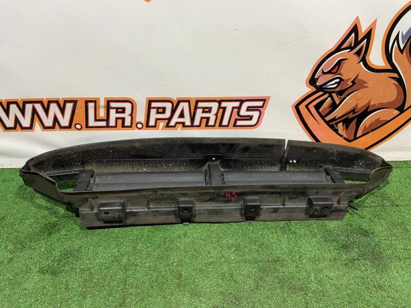 T4K1468 Lower deflector Jaguar I-Pace X590 (2018-) used cost 80 € in stock 2 pcs.