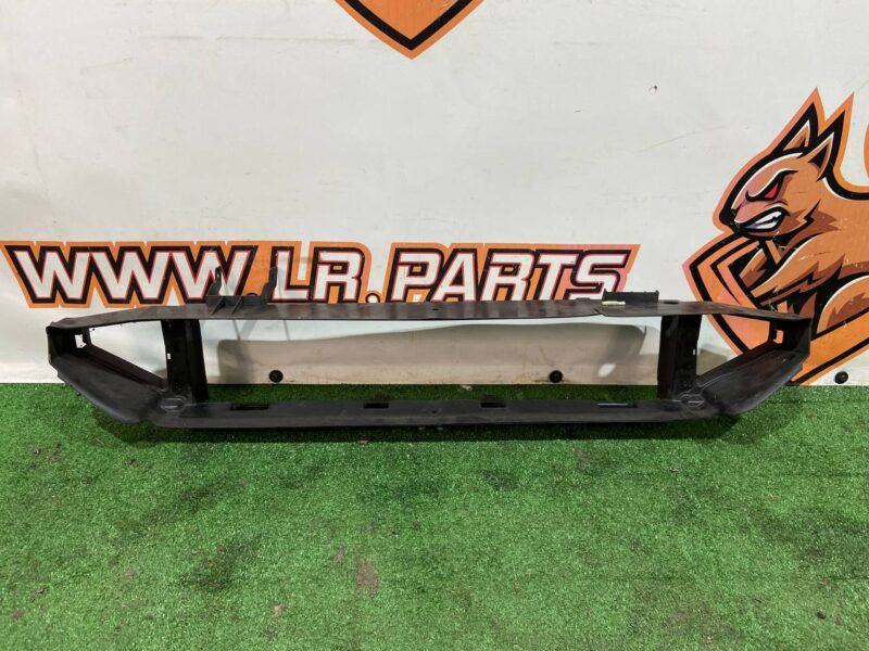 T4K1468 Lower deflector Jaguar I-Pace X590 (2018-) used cost 80 € in stock 2 pcs.