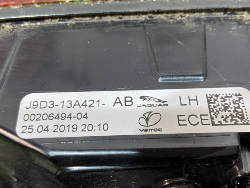 T4K16650 Left tailgate light Jaguar I-Pace (2018-) Used cost 200 € in stock 2 pcs.
