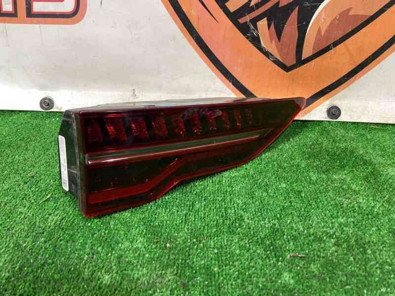 T4K16650 Left tailgate light Jaguar I-Pace (2018-) Used cost 200 € in stock 2 pcs.