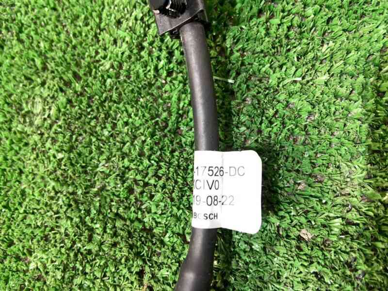 T4K4109 Front left wiper Jaguar I-Pace X590 (2018-) used cost 60 € in stock 1 pcs.