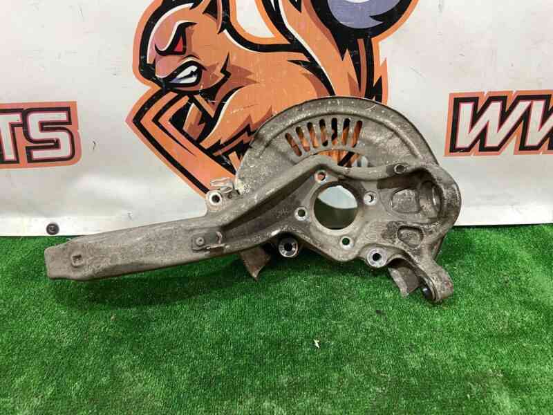 T4K4736 Steering knuckle (trunnion) front left Jaguar I-Pace X590 (2018-) USED cost 380 € in stock 8 pcs.