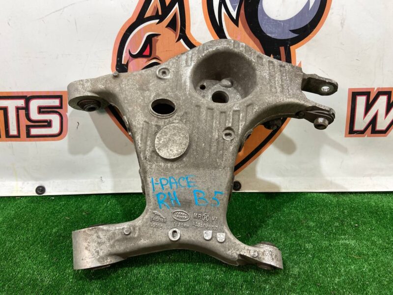 T4K4861 Rear right lower lever Jaguar I-Pace (2018-) USED cost 240 € in stock 1 pcs.