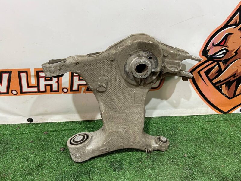 T4K4862 Rear left lower lever Jaguar I-Pace (2018-) USED cost 240 € in stock 4 pcs.