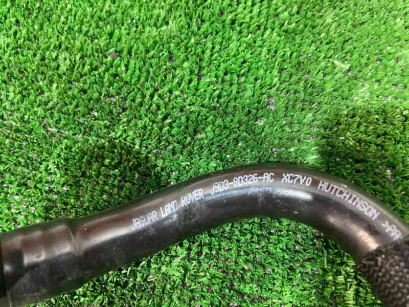 T4K5948 Cooling system pipe Jaguar I-Pace X590 (2018-) Used cost 25 € in stock 3 pcs.